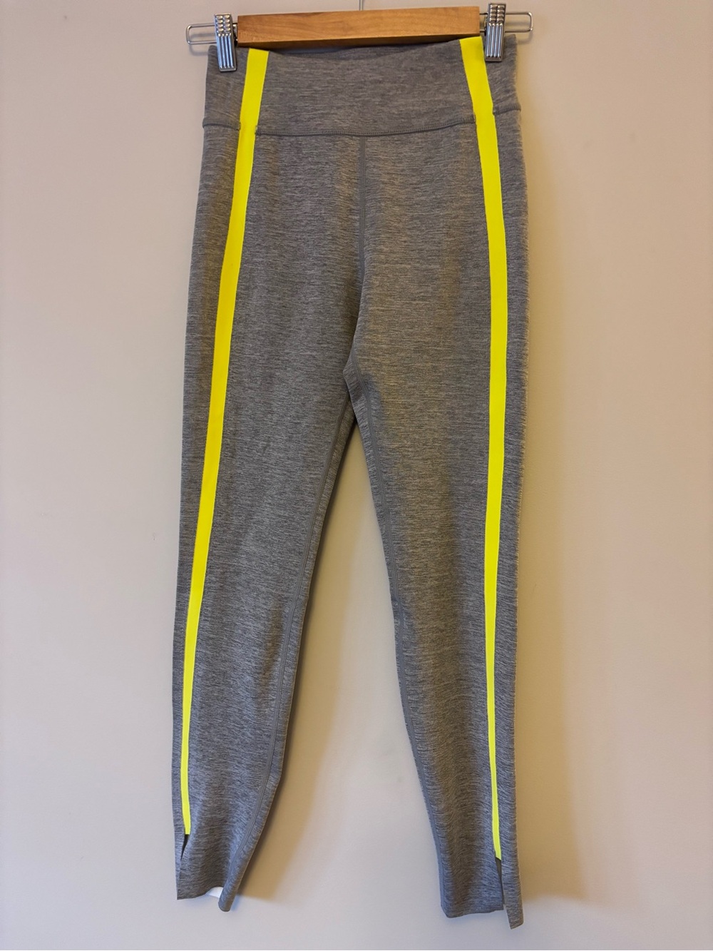 ZYIA Active | Gray and Bright Yellow Leggings | Size: 2